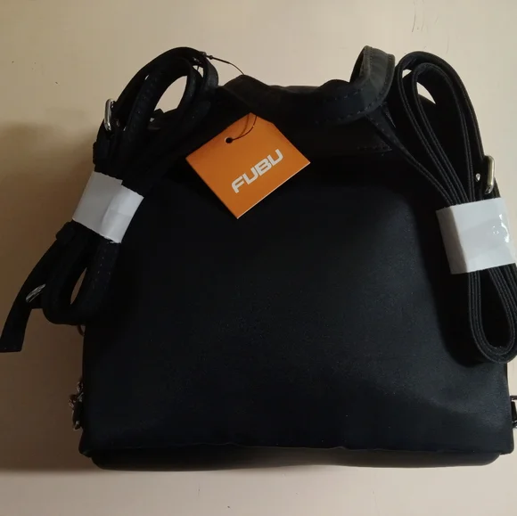 ๐SCHOOL DEAL๐ FUBU BACKPACK - Picture 2 of 2